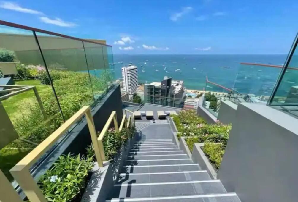 Edge Central Pattaya Seaview Residence Exterior foto